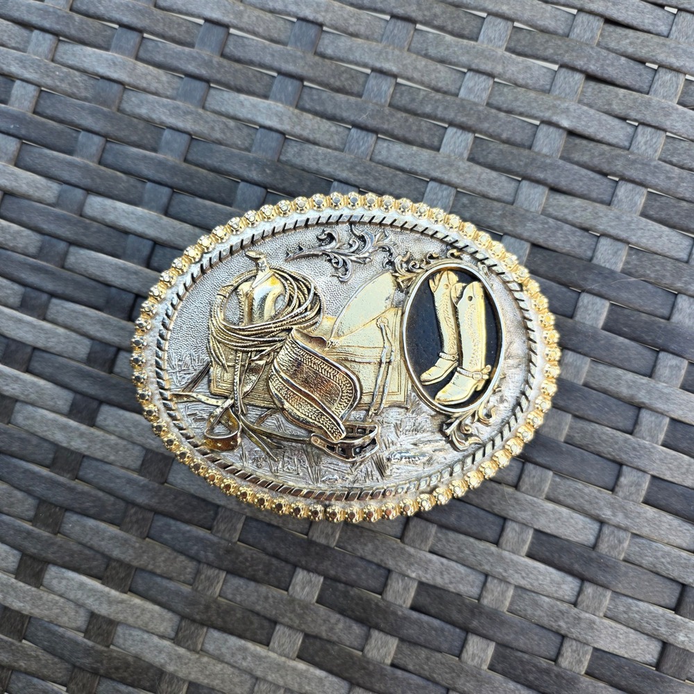 Montana Silversmiths A05 Western Belt Buckle Silver Gold Tone Saddle Boots Oval